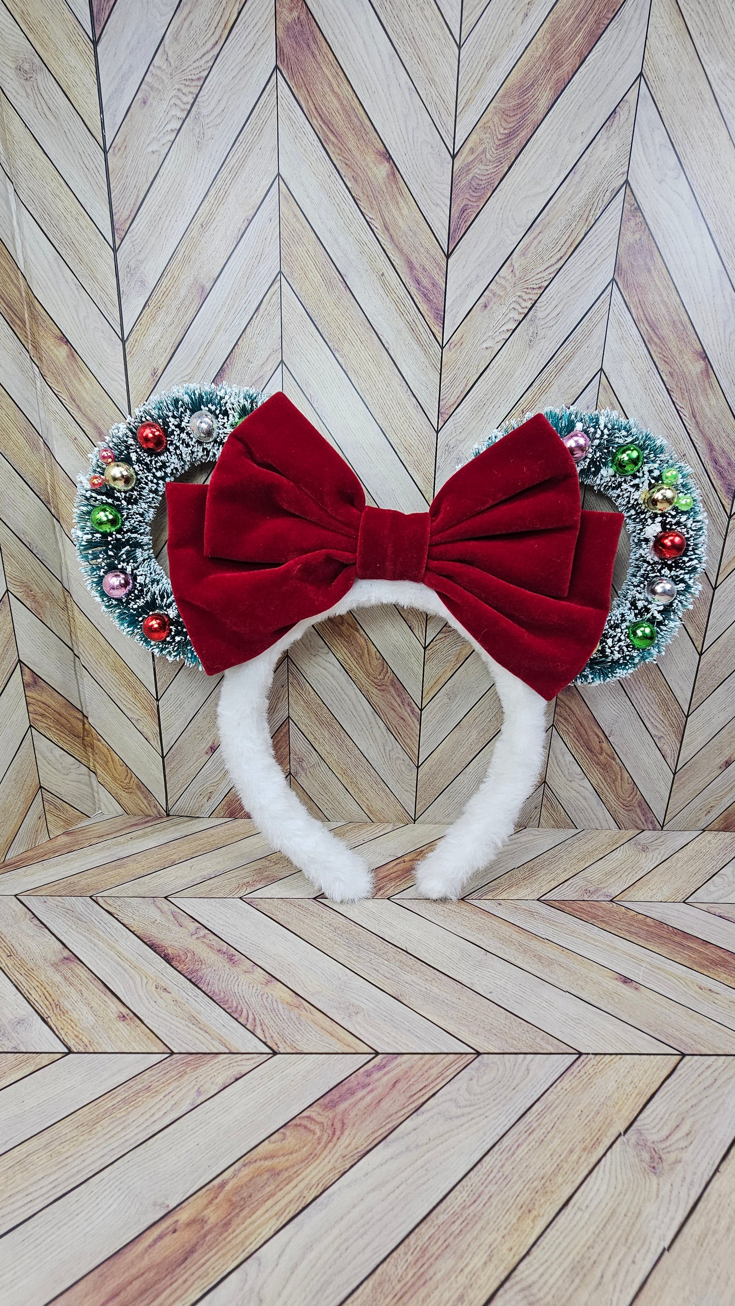 Magical Mouse Wreath Ears with Bow